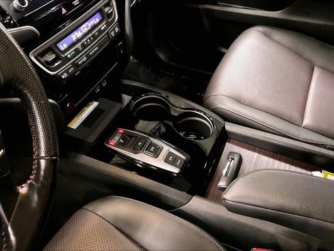 Used 2023 Honda Ridgeline Black Edition image 17