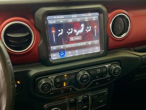 Used 2021 Jeep Wrangler Unlimited Rubicon image 20