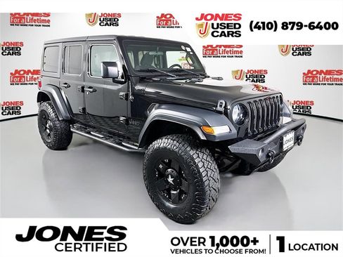 Used 2020 Jeep Wrangler Unlimited Sport image 1