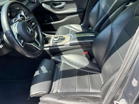 Used 2019 Mercedes-Benz C 300 4MATIC Sedan w/ Premium Package image 13