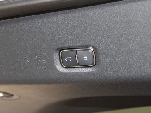 New 2026 Ford Expedition Active AWD/4WD image 17