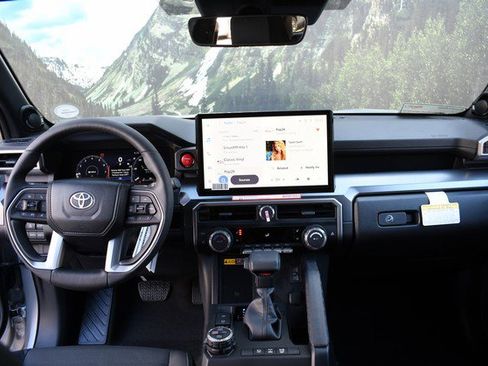 New 2026 Toyota 4Runner TRD Off-Road Premium image 9