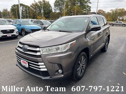 Used 2019 Toyota Highlander XLE