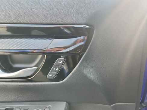 Used 2024 Honda CR-V EX-L image 19