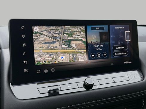 Used 2025 Nissan Rogue Platinum image 34