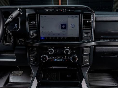 Used 2024 Ford F250 Lariat w/ Lariat Ultimate Package image 23