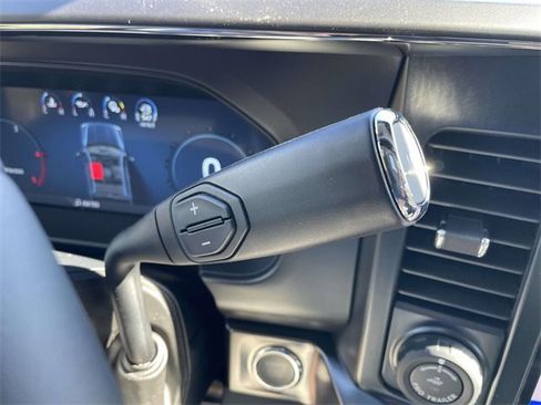 New 2026 Ford F250 Lariat w/ Black Appearance Package image 25