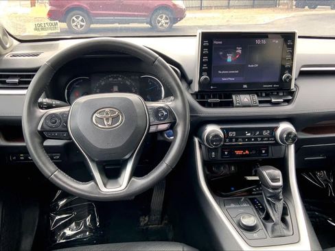 Used 2022 Toyota RAV4 Limited w/ Limited Grade Weather Package image 6