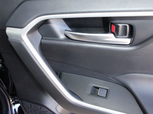 New 2025 Toyota RAV4 XLE Premium image 52