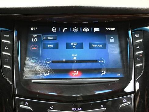 Used 2019 Cadillac Escalade Luxury AWD/4WD image 45