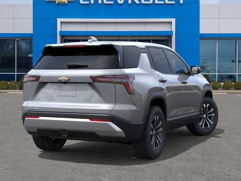 New 2027 Chevrolet Equinox LT FWD image 4