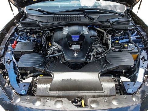 Used 2019 Maserati Ghibli S GranLusso RWD image 58