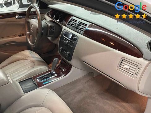 Used 2007 Buick Lucerne CXL w/ Luxury Package FWD image 17