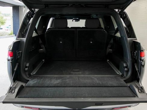 Used 2025 Rivian R1S Adventure AWD/4WD image 30