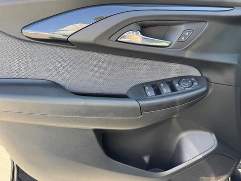 Certified 2023 Chevrolet TrailBlazer LT w/ Convenience Package FWD image 17