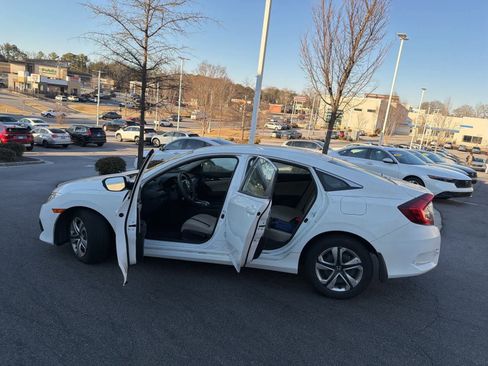 Used 2018 Honda Civic LX image 18