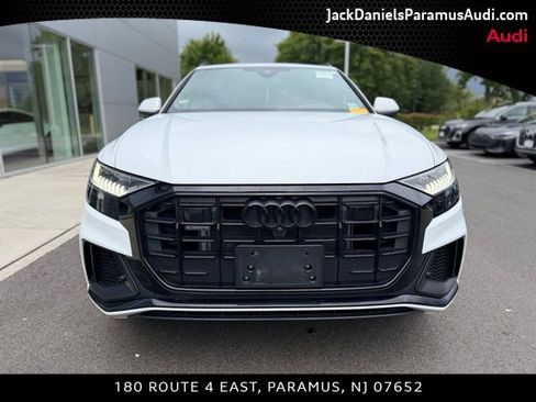Used 2023 Audi Q8 Premium Plus w/ Premium Plus Package AWD/4WD image 2