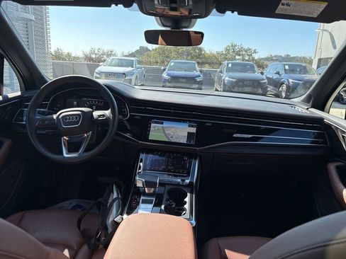 Used 2023 Audi Q7 3.0T Prestige w/ Prestige Package image 19