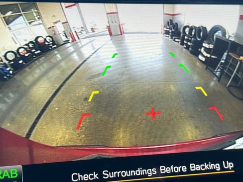 Used 2022 Subaru Ascent Limited w/ Technology Package image 18