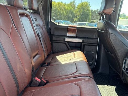 Used 2022 Ford F250 King Ranch w/ King Ranch Ultimate Package AWD/4WD image 8