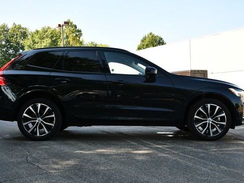 Used 2024 Volvo XC60 B5 Plus w/ Climate Package AWD/4WD image 7