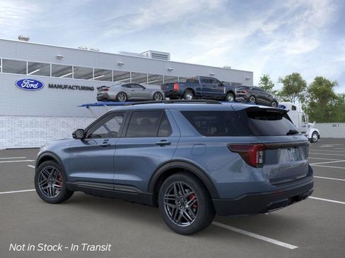 New 2026 Ford Explorer ST-Line image 4