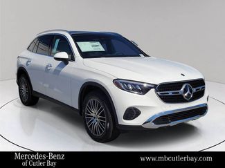 New 2026 Mercedes-Benz GLC 300 4MATIC 360° Tour