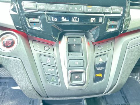 Certified 2024 Honda Odyssey Sport image 18