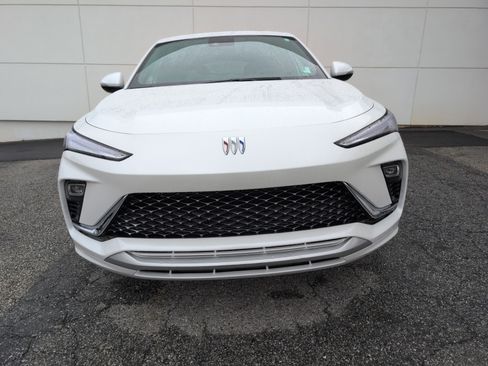 Used 2024 Buick Envista Avenir image 12