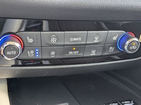 Used 2022 Buick Enclave Avenir w/ Trailering Package, 5000 lbs. image 32