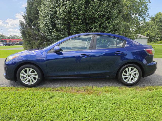 Used 2012 MAZDA MAZDA3 i Touring FWD image 1