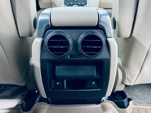 Used 2016 Land Rover LR4 HSE image 37