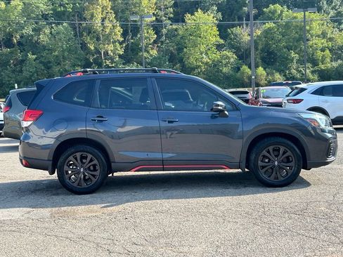 Used 2019 Subaru Forester Sport AWD/4WD image 3