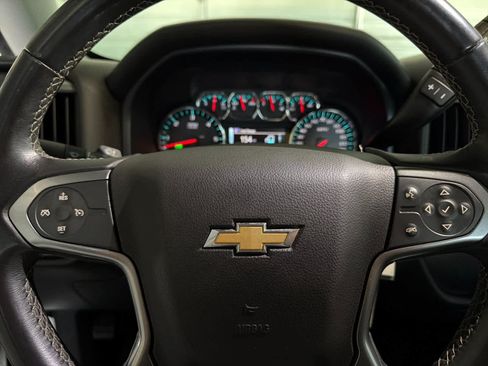 Used 2018 Chevrolet Silverado 1500 LT w/ LT Convenience Package RWD image 23