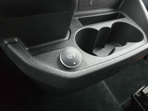 Used 2019 Ford Transit 350 XLT image 28