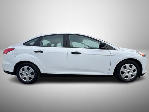 Used 2015 Ford Focus S image 5