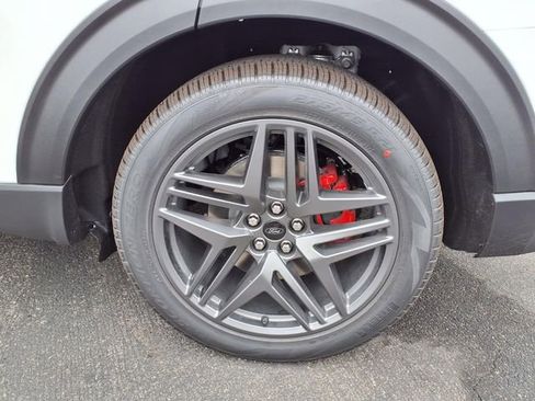 New 2026 Ford Explorer ST w/ Sun And Sound Package RWD image 5