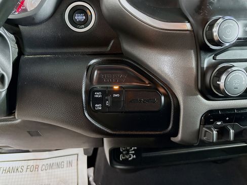 Used 2024 RAM 2500 Big Horn image 28