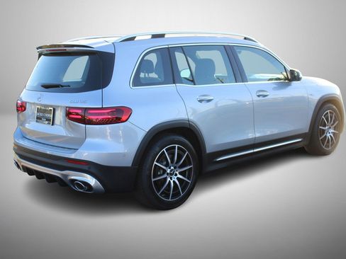 Certified 2025 Mercedes-Benz GLB 35 AMG 4MATIC image 5