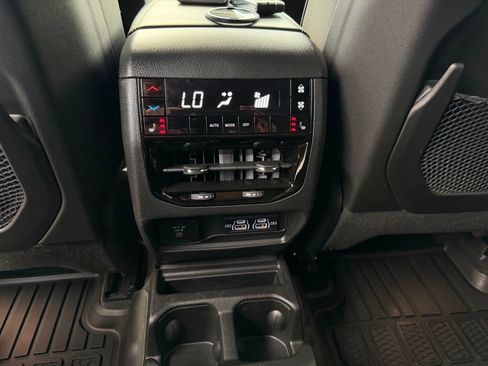 Used 2024 Jeep Grand Cherokee L Overland w/ Trailer Tow Package AWD/4WD image 24