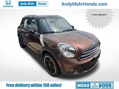 Used 2016 MINI Cooper Countryman FWD image 1
