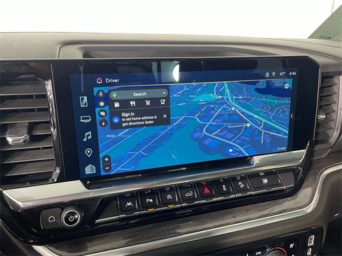 Used 2022 Chevrolet Silverado 1500 LTZ w/ LTZ Premium Package image 7