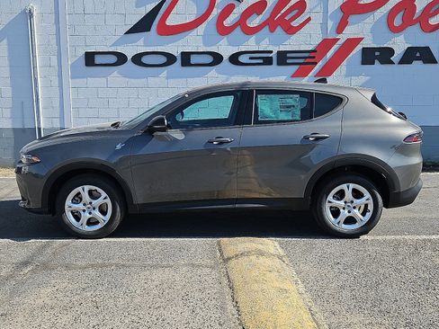 New 2025 Dodge Hornet GT image 2