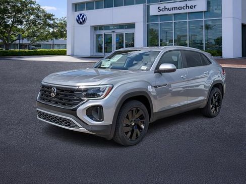 New 2026 Volkswagen Atlas Cross Sport SE FWD image 3