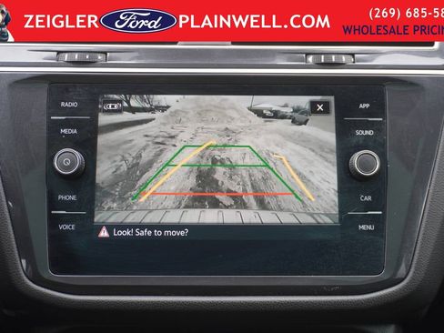 Used 2024 Volkswagen Tiguan Wolfsburg Edition image 20