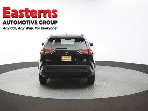 Used 2023 Toyota RAV4 XLE AWD/4WD image 37