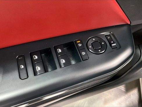 Used 2025 Kia K4 GT-Line Turbo image 40