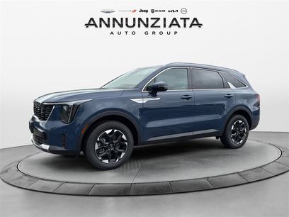 New 2025 Kia Sorento S w/ Panoramic Sunroof Package