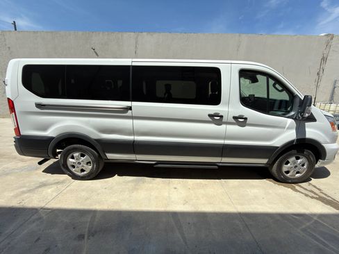 Used 2020 Ford Transit 350 XLT image 8