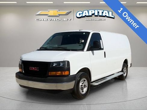Used 2024 GMC Savana 2500 w/ Driver Convenience Package RWD image 1